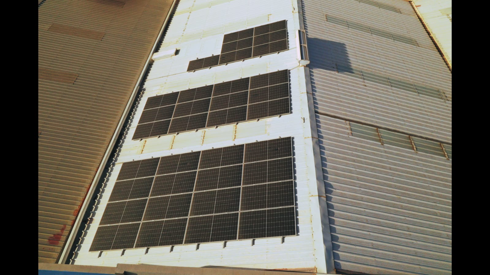 Placas solares polígono industrial